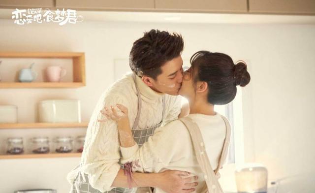你认为海上钢琴师中的1900为什么不愿意离开大海？游戏画面